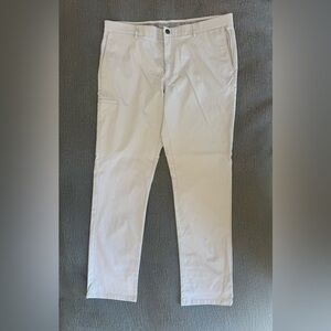Classic Men's Chinos